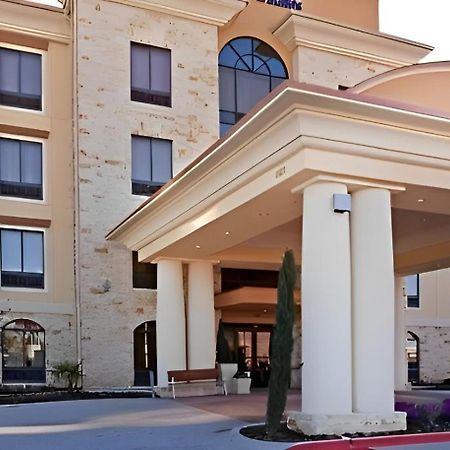 Comfort Inn & Suites Dallas Medical-Market Center Eksteriør bilde