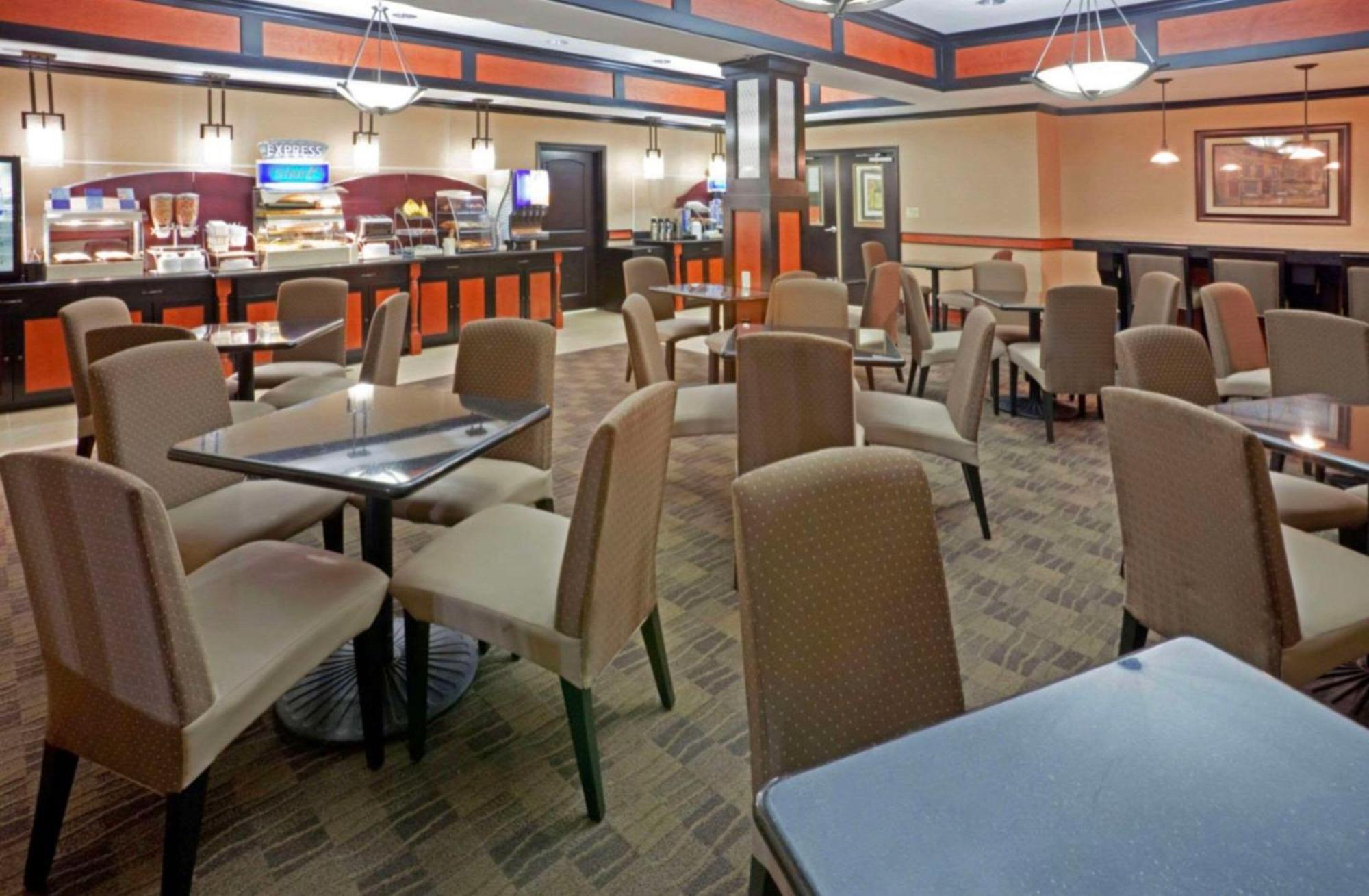 Comfort Inn & Suites Dallas Medical-Market Center Eksteriør bilde