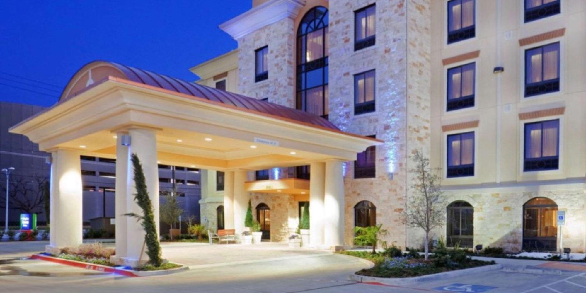 Comfort Inn & Suites Dallas Medical-Market Center Eksteriør bilde